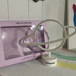 Ariana grande rare neon desk light from tour